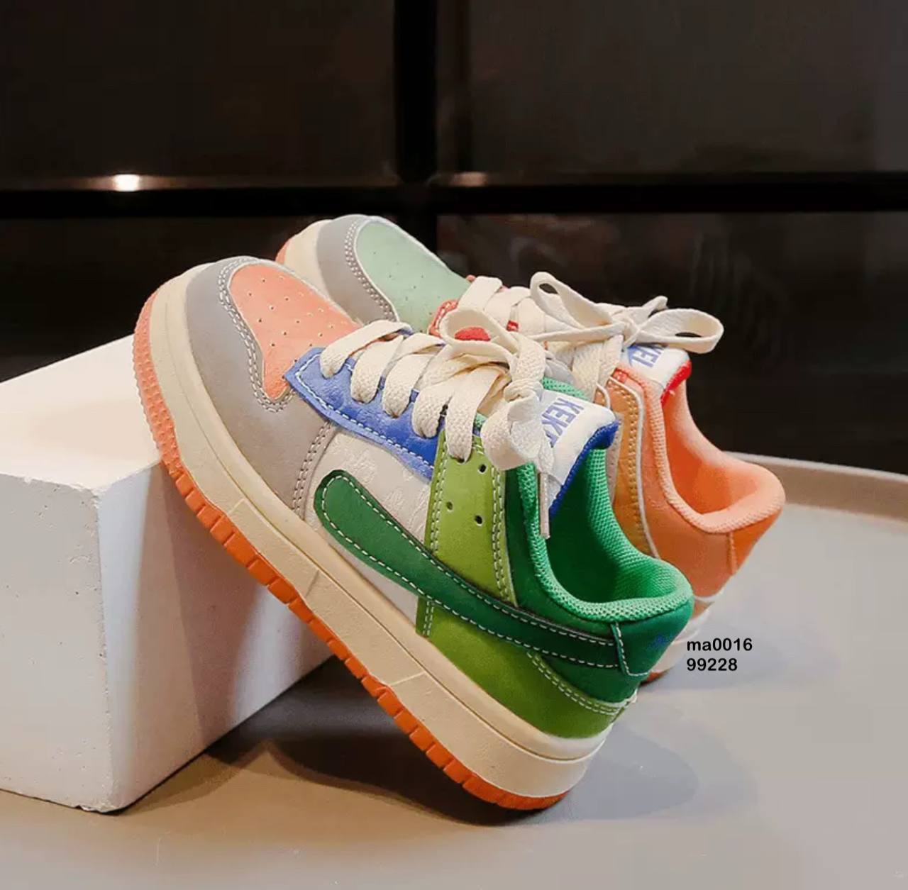 کد 1516 کتونی دو رنگ 