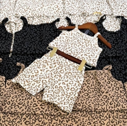 کد 1570 ست تاپ شلوارک پلنگی